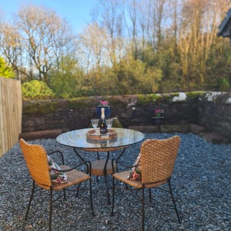 The Nest By Blake View Holidays, A Peaceful Boutique Retreat, 3 Miles From Ennerdale- Small Twin Or King Bed Available Rowrah المظهر الخارجي الصورة