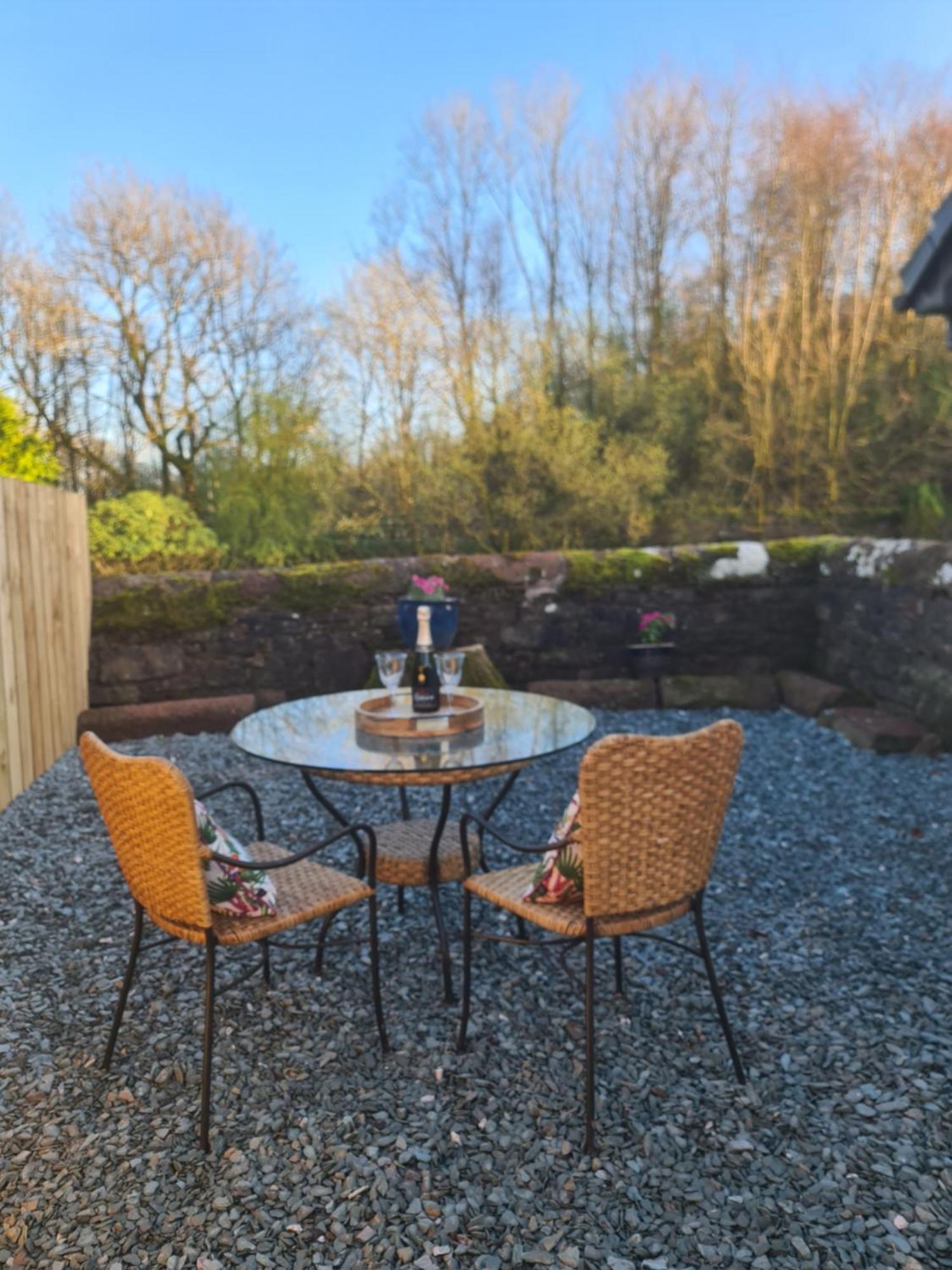 The Nest By Blake View Holidays, A Peaceful Boutique Retreat, 3 Miles From Ennerdale- Small Twin Or King Bed Available Rowrah المظهر الخارجي الصورة
