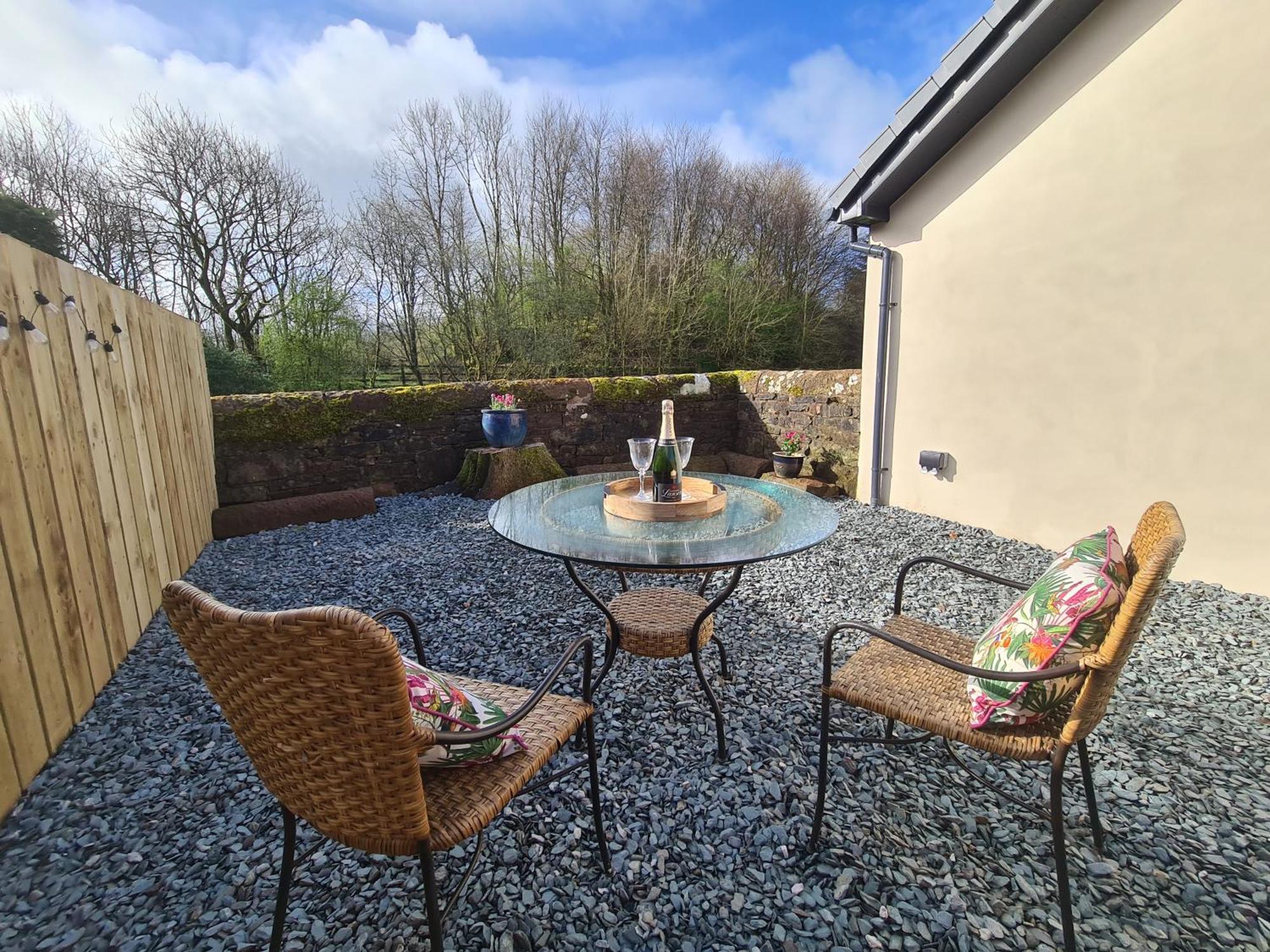 The Nest By Blake View Holidays, A Peaceful Boutique Retreat, 3 Miles From Ennerdale- Small Twin Or King Bed Available Rowrah المظهر الخارجي الصورة